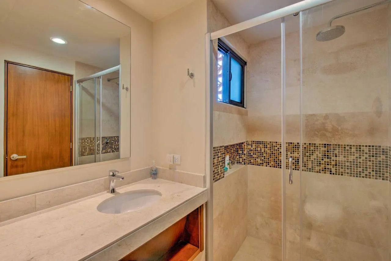 Resort-Style Condo 3 Miles To Historic Tulum Ruins Lägenhet